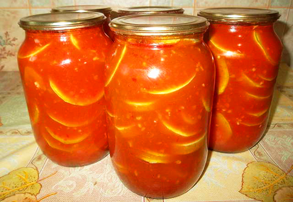 кабачки в томатном соусе